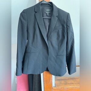 Jcrew Petite Campbell blazer in Italian stretch wool / PETITE 4 / BLACK